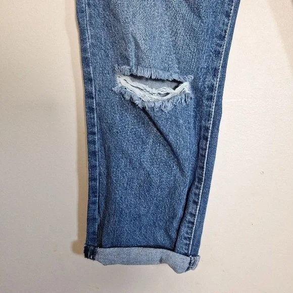 YMI DREAM Hybrud Denim Distressed Cuffed Mom Jeans Size 13/31 - Picture 3 of 10